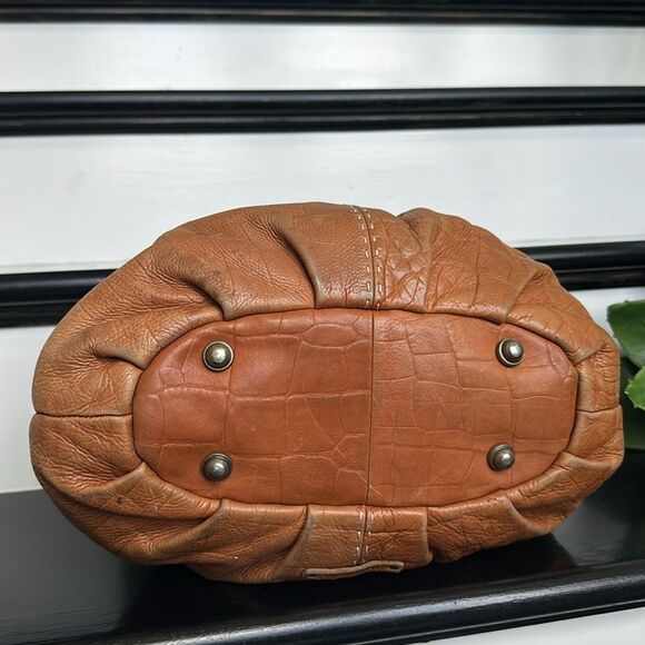 Adrienne Vittadini Genuine Leather Shoulder Bag – Soft relaxed perfect fall bag - Picture 7 of 12